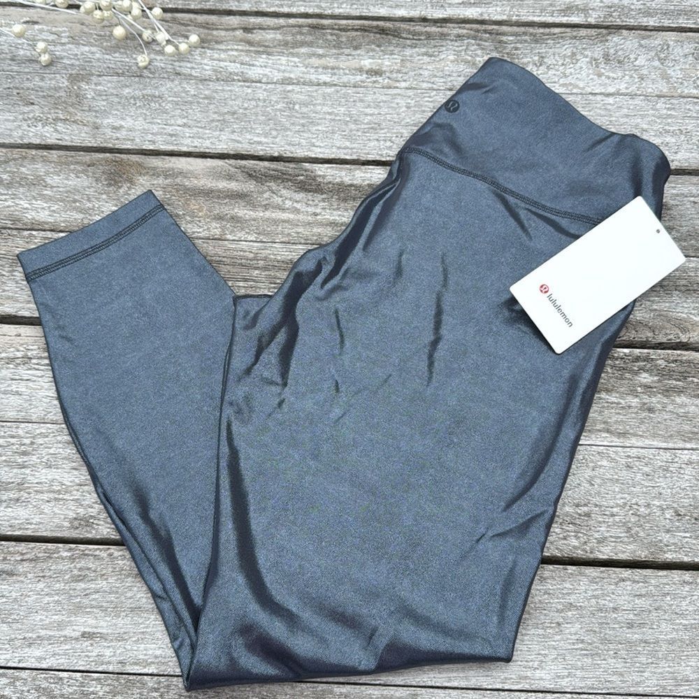 Lululemon Wunder Under SmoothCover Tight 25" Foil Foil Black Night size 12 NWT